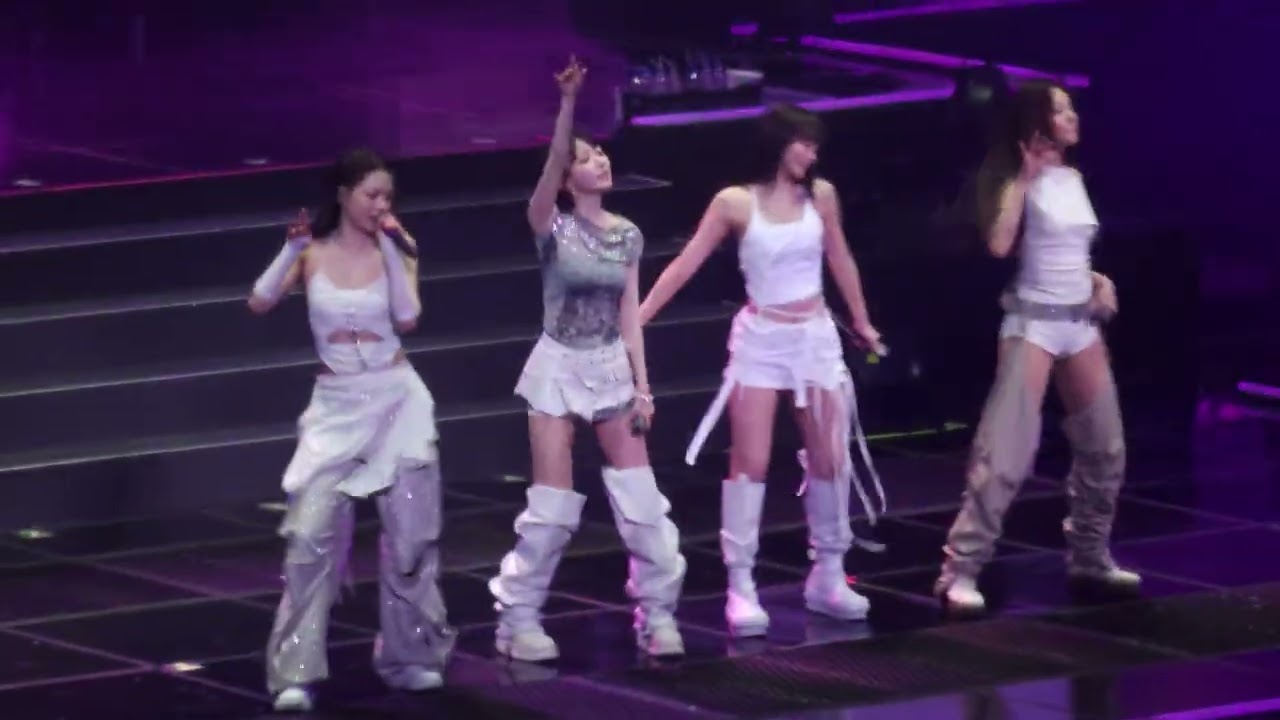 260131 르세라핌 EASYCRAZYHOT Encore in Seoul 'Smart' Fullcam
