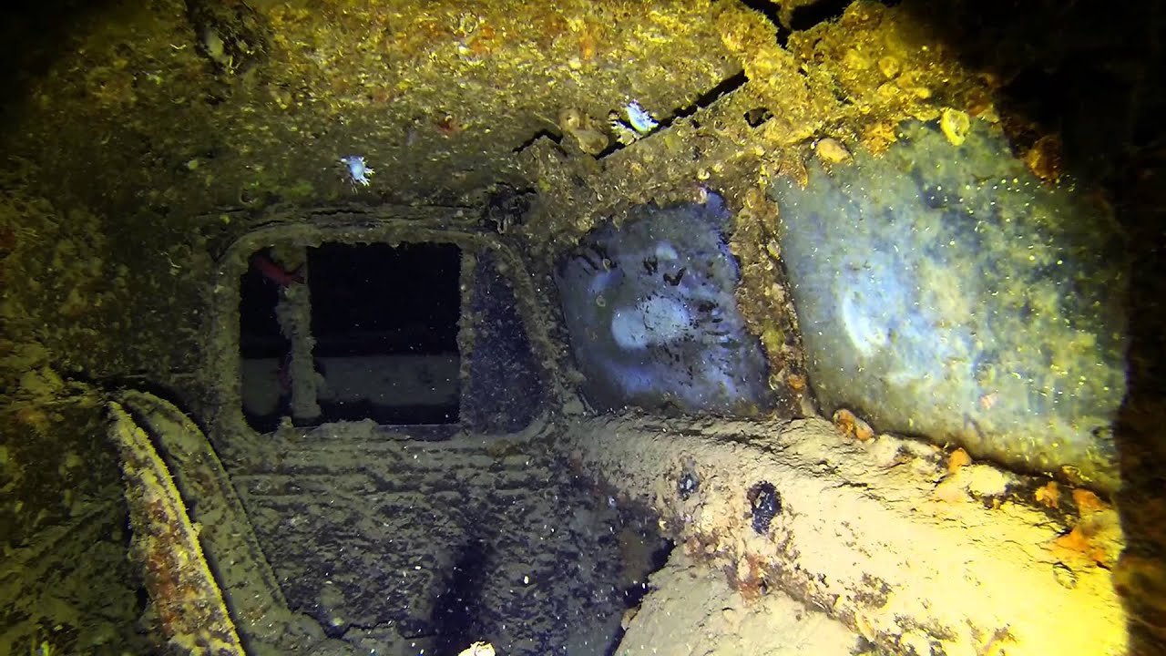 Inside the Mighty Thistlegorm (Trucks & Bikes)
