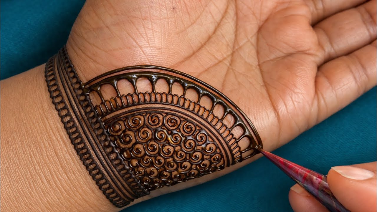 Easy mehndi design //mandala mehndi design \\simple Mehndi design #fullhandmehndidesign  #mehndi 