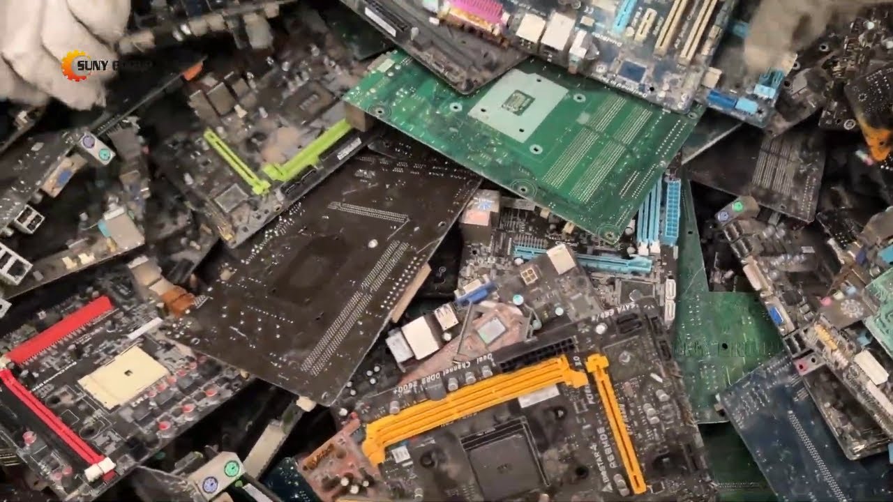 PCB Component Dismantling Machine: Removal Chips from Motherboard