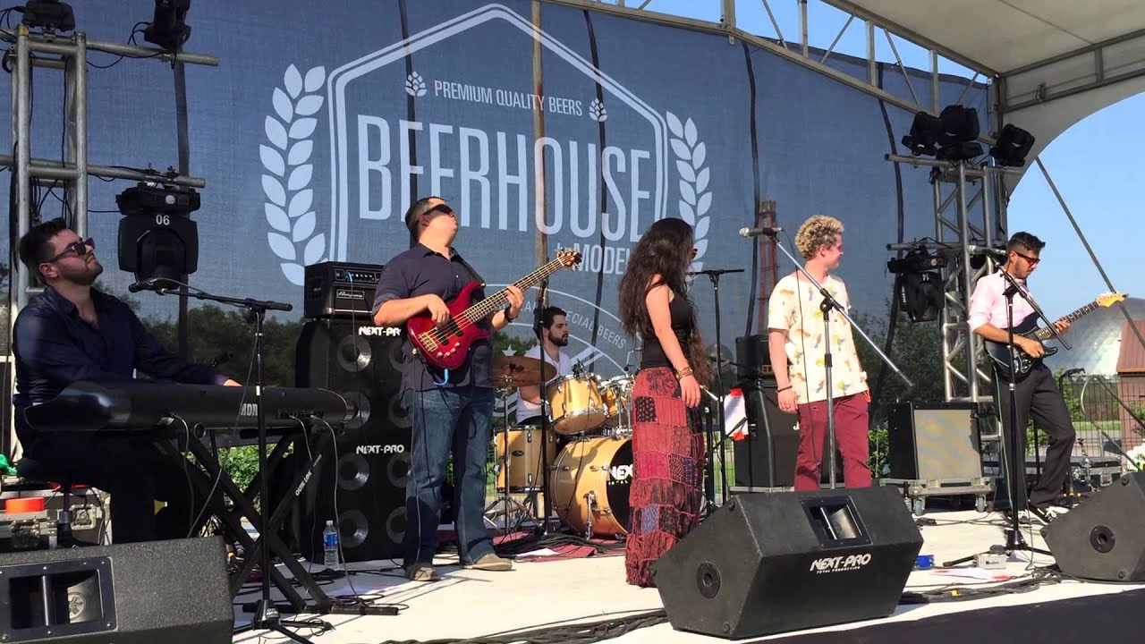 NVVP - Volvernos Eternos (en vivo Festival de la Cerveza 2015)