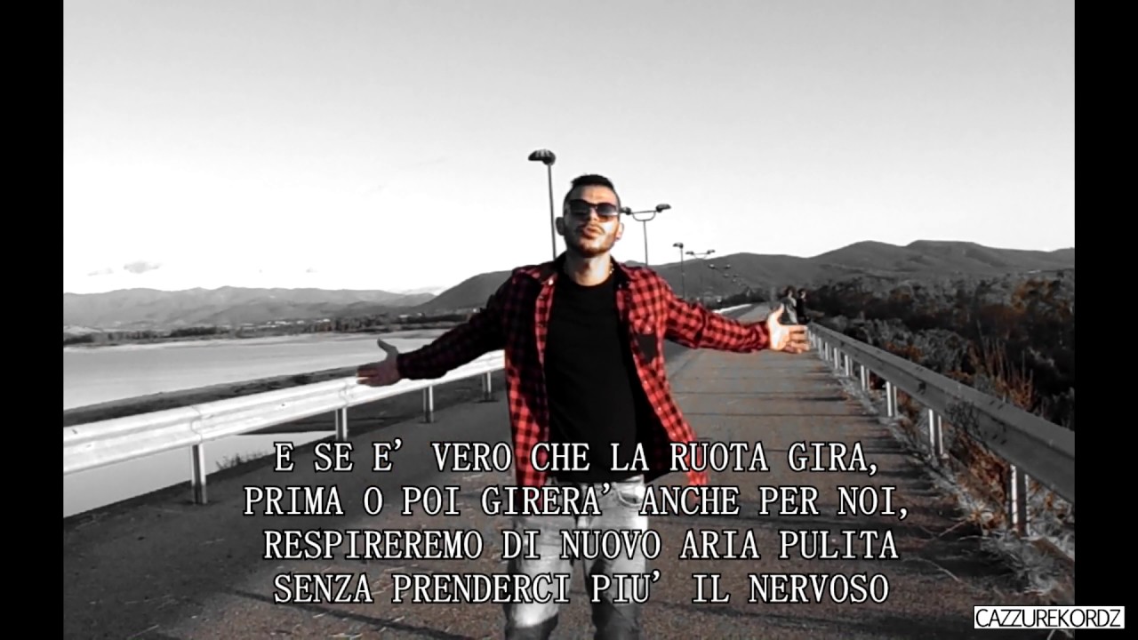 Sponda Biatch - S'Arrora Girara (Official Video)