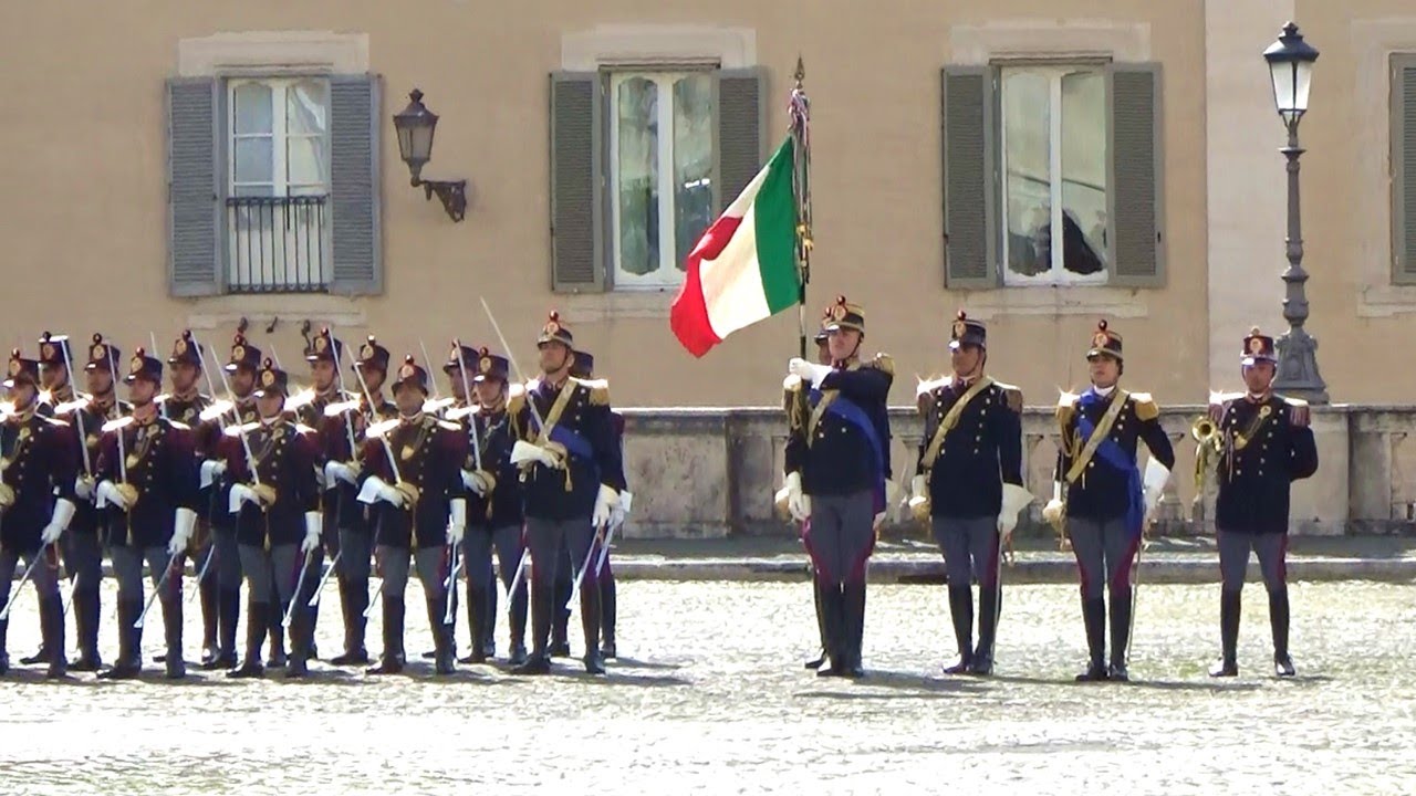 Cambio della Guardia al Quirinale per il 173° anniversario della Polizia di Stato