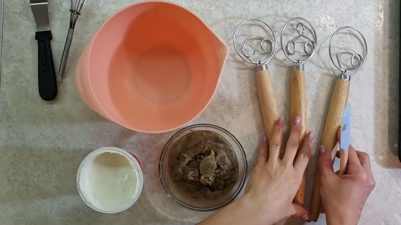 Бисквитный морковный Рулет с фейхоа