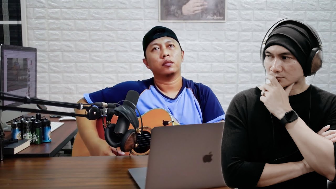 ALIP BA TA DI MATA ANJI. 