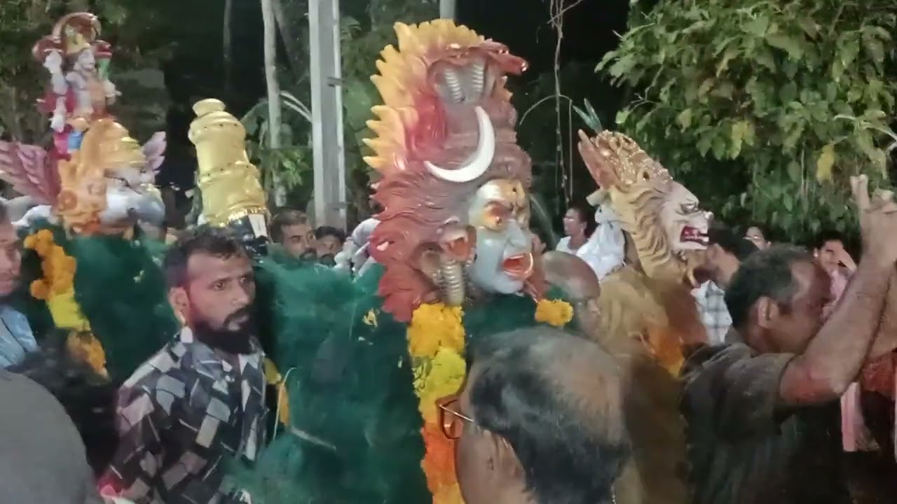 എടപ്പാൾ പൊറുക്കാവ് പൂരം