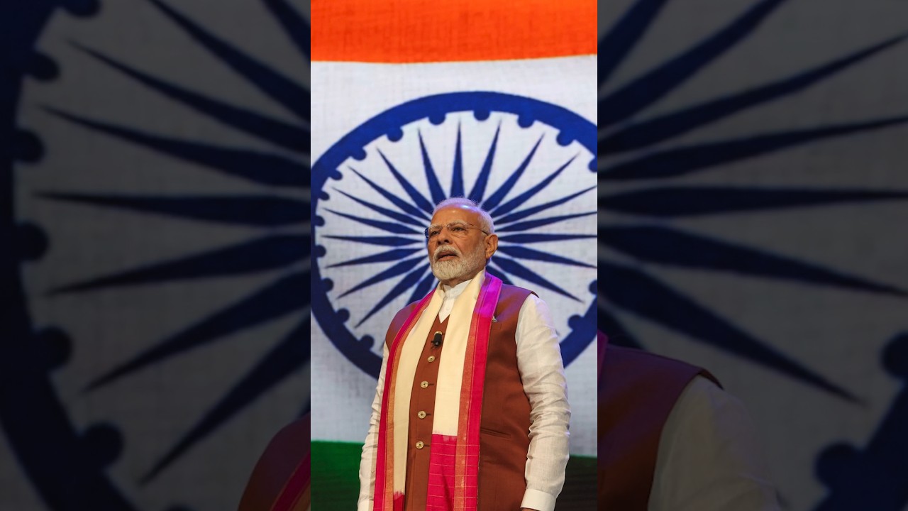 New York sings Indian national anthem with PM Modi | #shorts