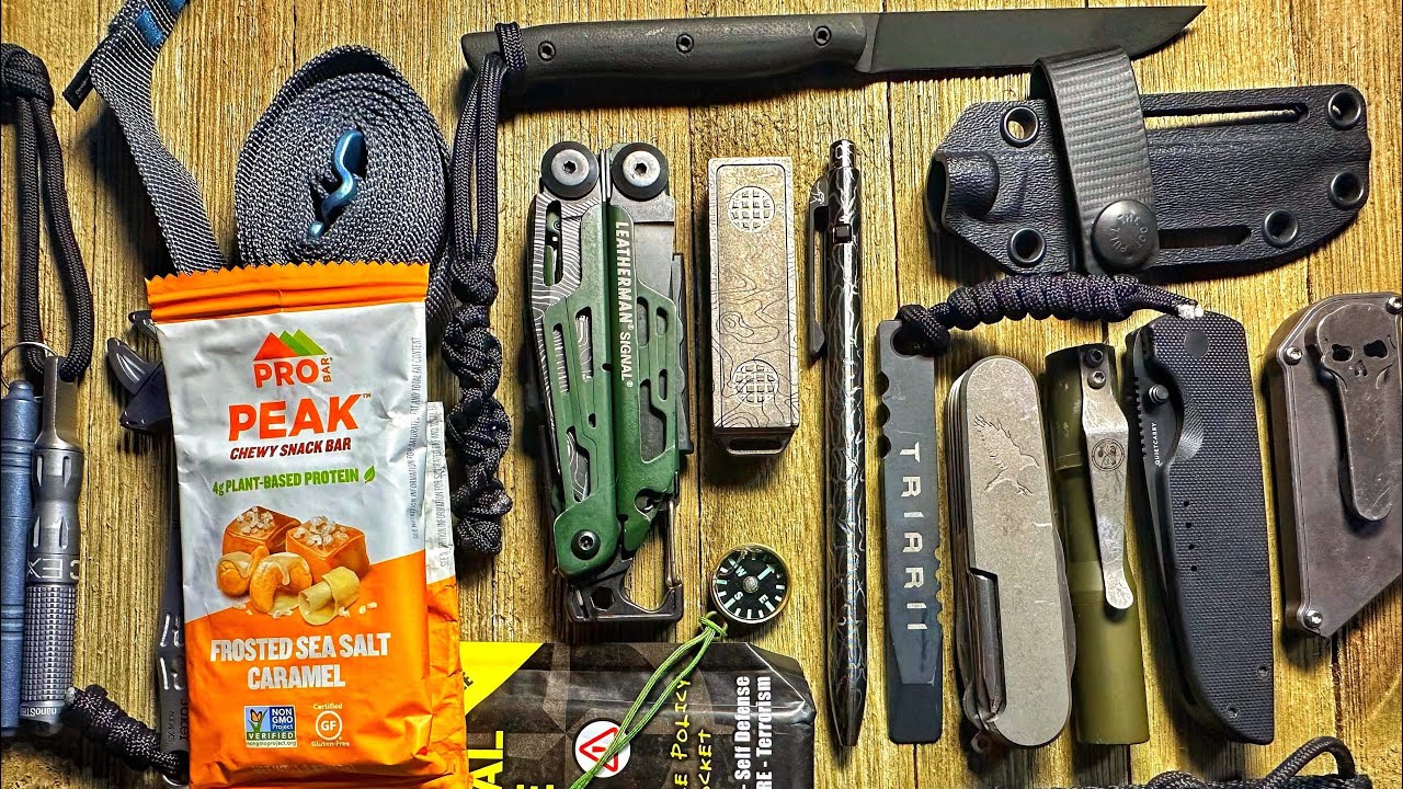 WHATS IN YOUR GET HOME BAG? CDCEDC CHALLENGE