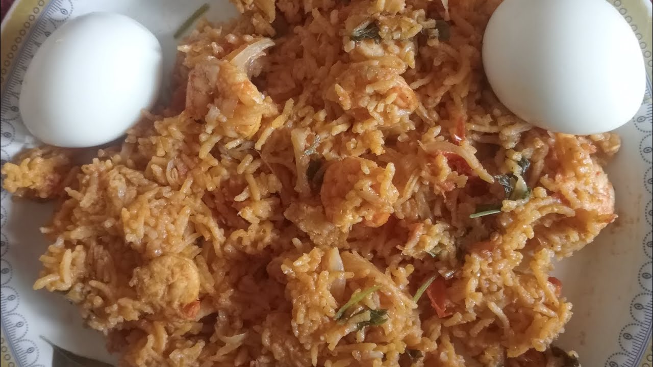 அம்மா பண்ண சுவையான இறால் பிரியாணி😋✨👩‍🍳🍲#ammacooking #prawnbiryani