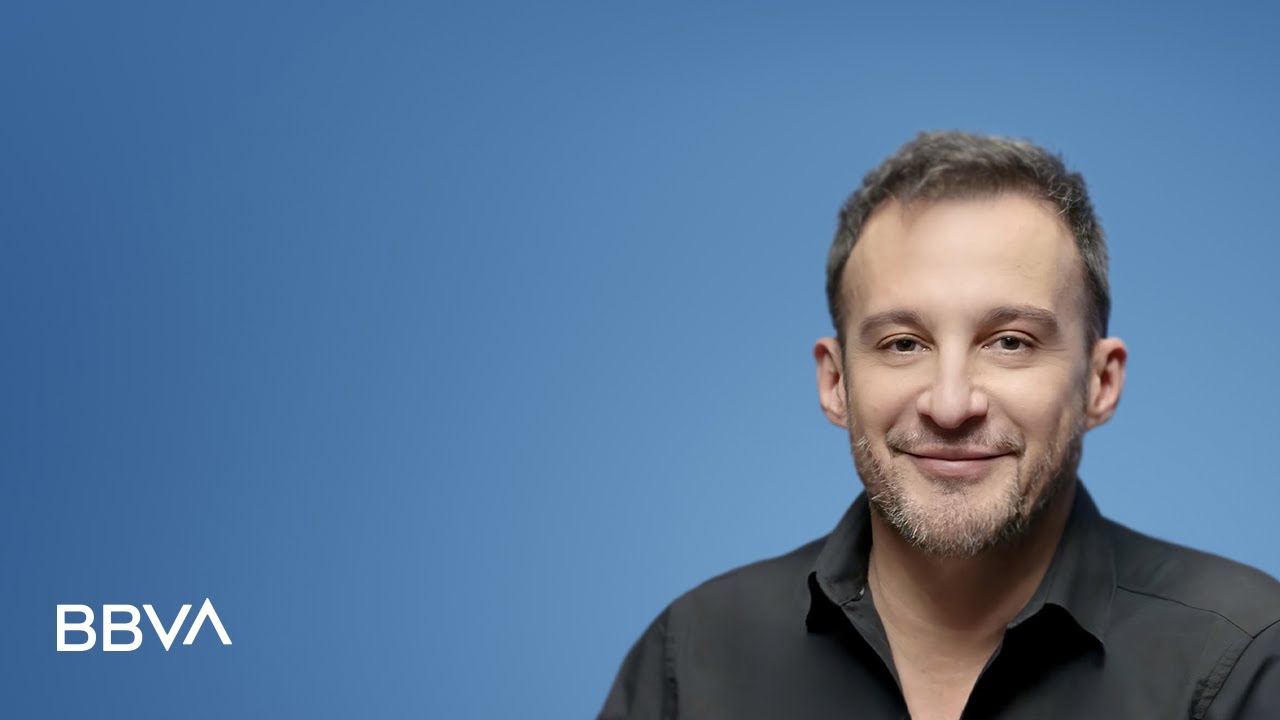 Por qu&eacute; la cultura sigue siendo necesaria en tiempos de ruido | Alejandro Amen&aacute;bar, director de cine