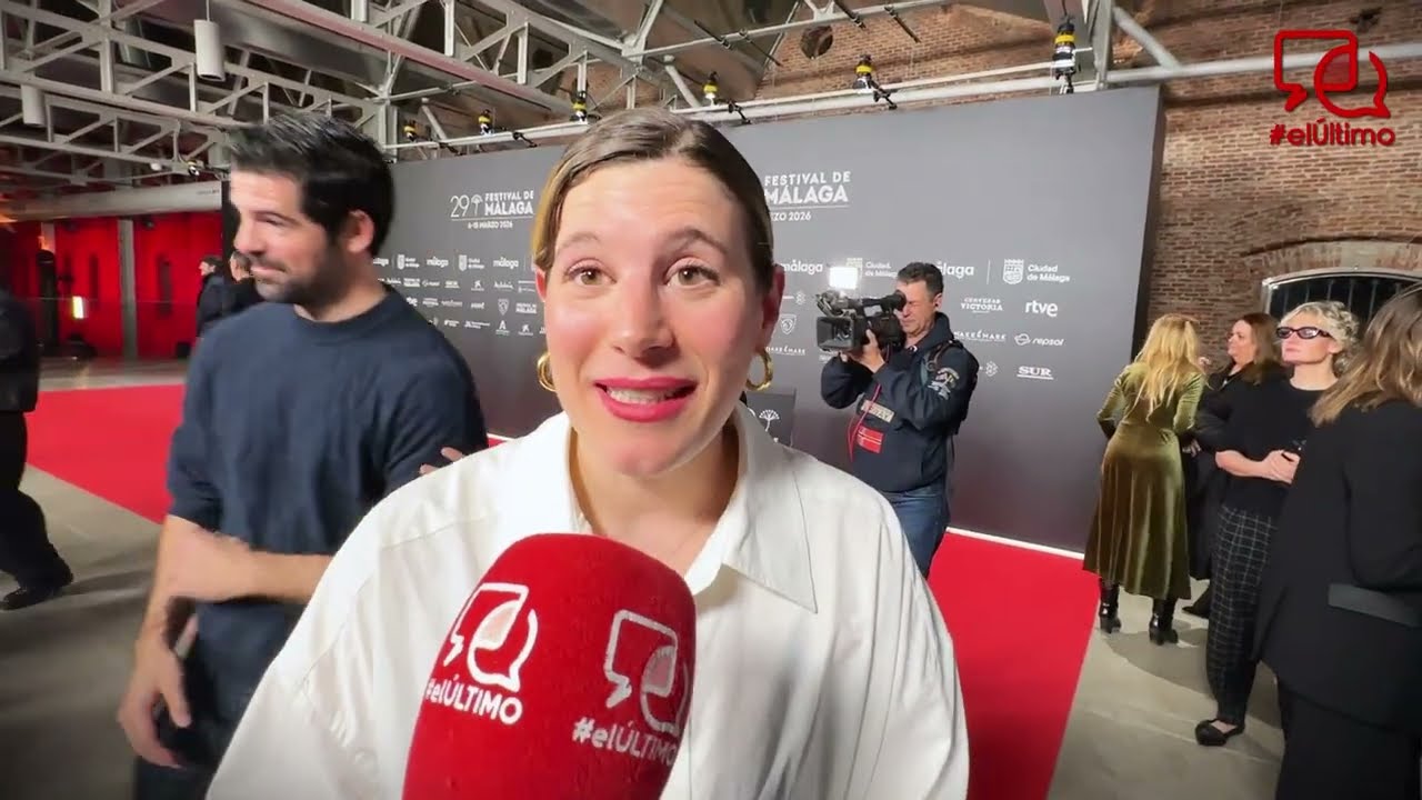 Ángela Cervantes: 