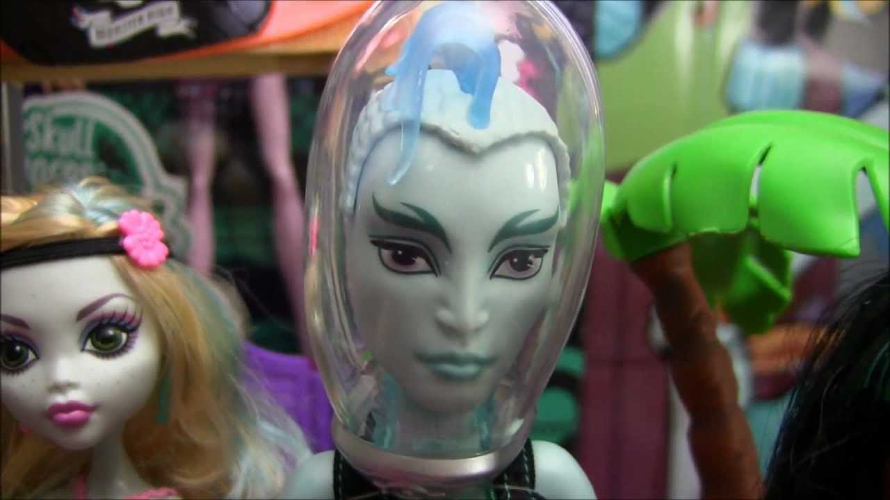 Monster High Skull Shores Collection Video!!! :D!!