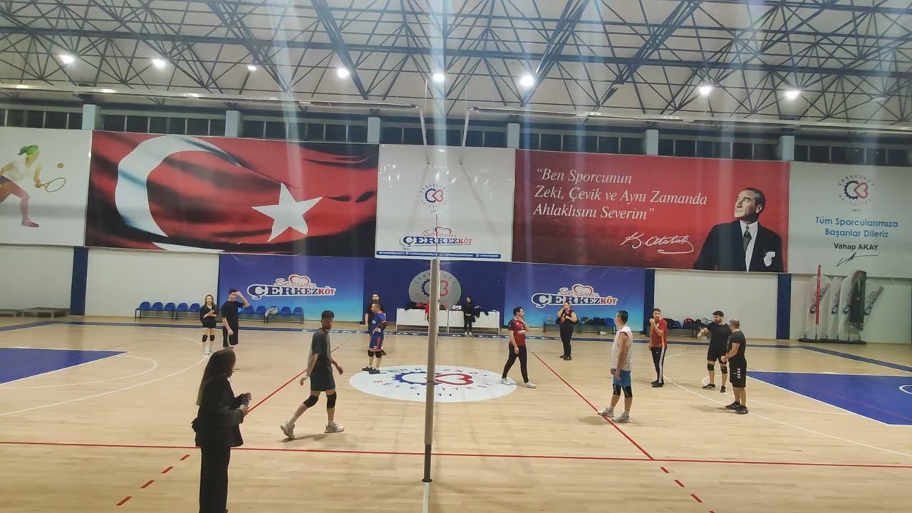 20.12.2025 cumartesi 21:30 voleybol maçı