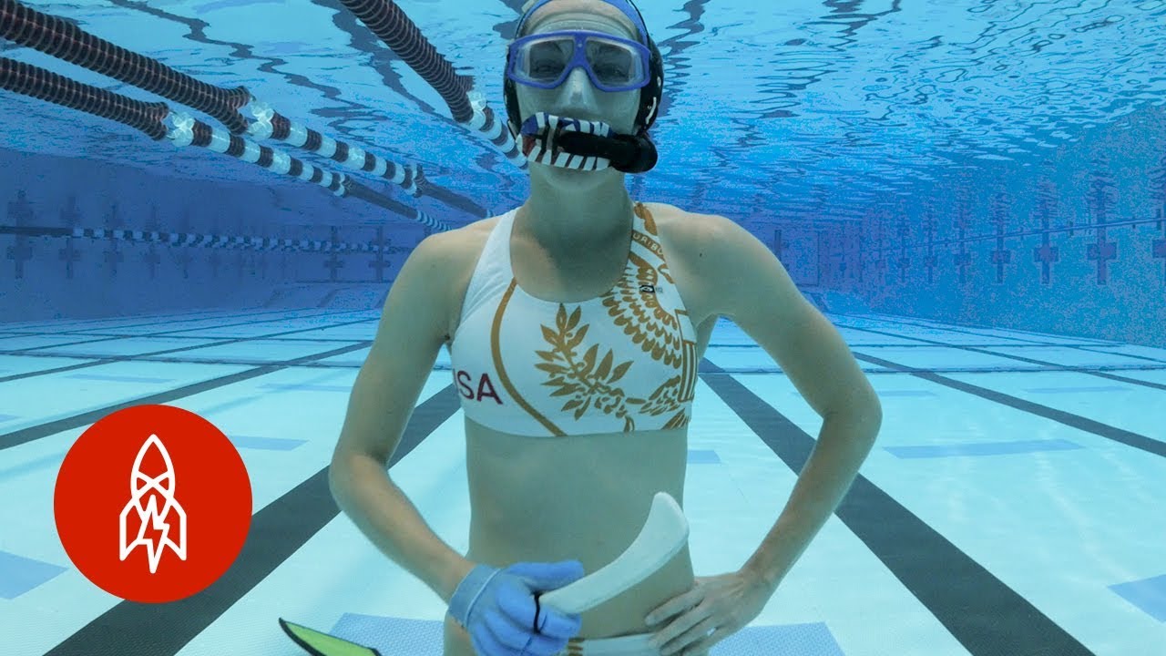 It&rsquo;s Hockey, But Underwater