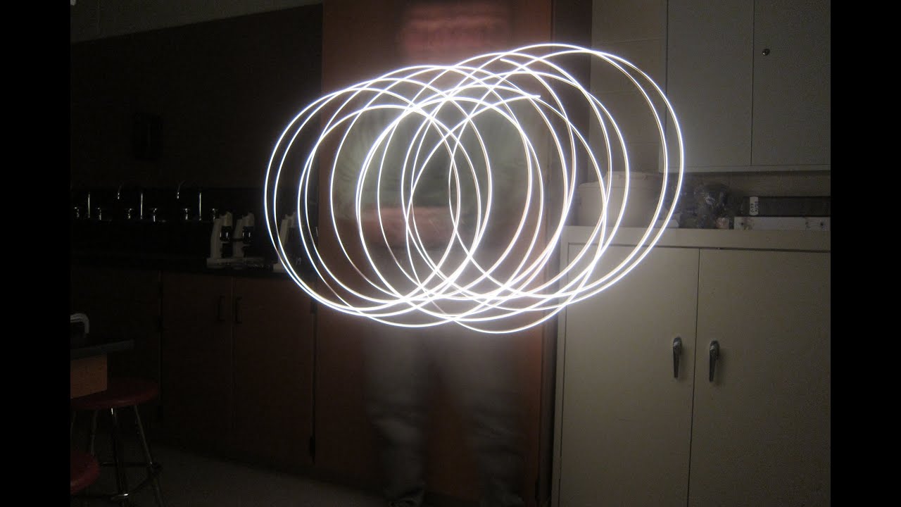 Seeing AC versus DC light/// Homemade Science with Bruce Yeany