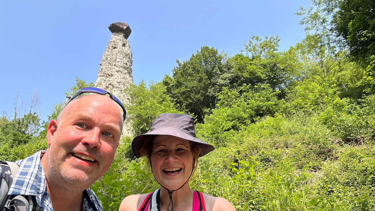 Urlaub in Italien: Wanderung zu den Erdpyramiden beim Bergdorf Zone am Iseosee (Lago d‘Iseo)