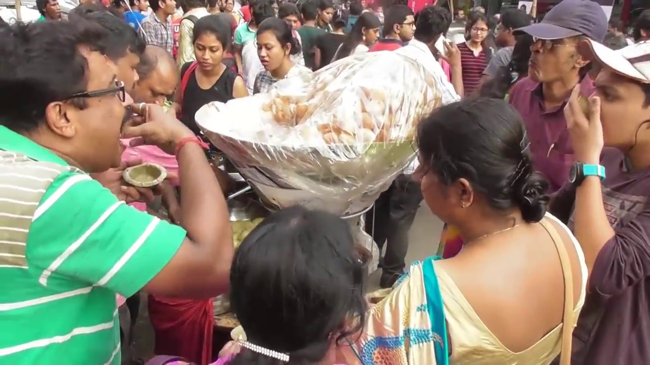 Panipuri Never Miss in New Market Kolkata | Old Young All are Crazy to Eat | Best Street Food India