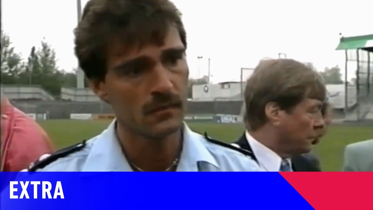 Extra • Bommelding bij FC Dordrecht - PSV (02-05-1993)