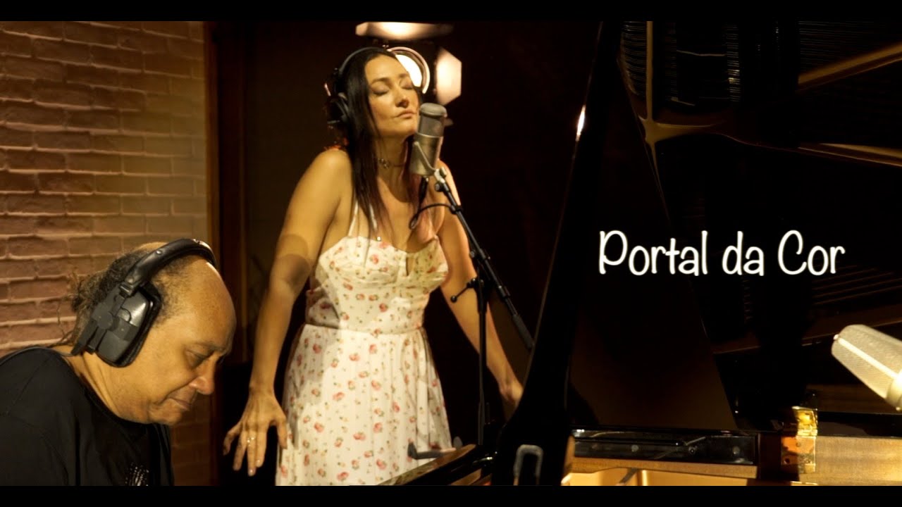 Portal da Cor -  Ana Paula Moreti e Paulo Calasans - Um Piano em Cada Canto