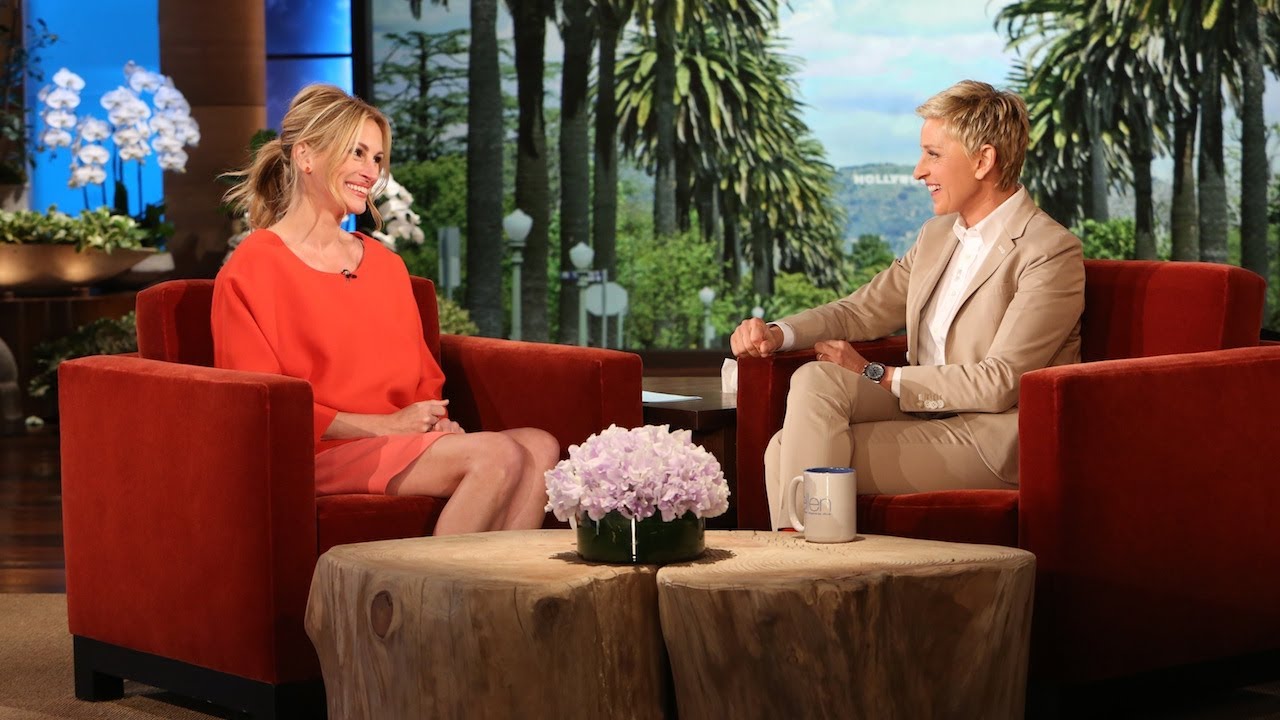 Julia Roberts Explains Her Tattoos