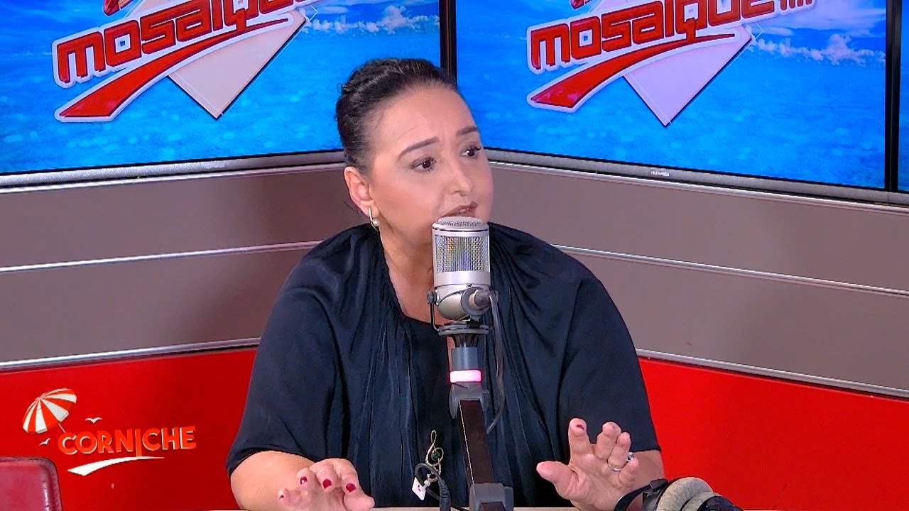 أمينة الصرارفي  أول  من قادت فرقة نسائية بتونس تتحدث لموزاييك اف ام عن مسيرة 40 سنة