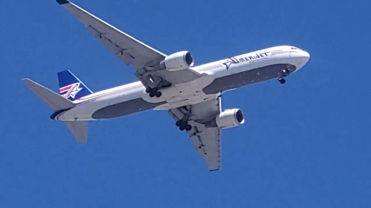 Esperando a Amerijet arlines b 767 cargo en Nicaragua desde Miami a MGa 