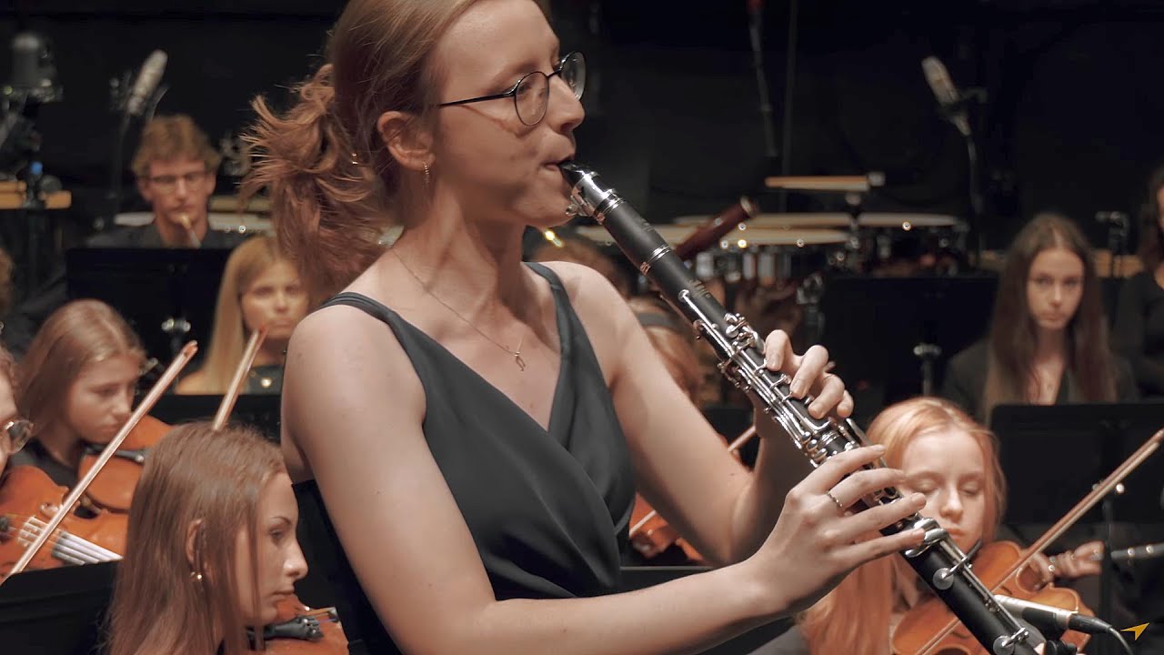 Mozart – Clarinet Concerto in A major, Aleksandra Bartuś – clarinet, Tadeusz Płatek – conductor