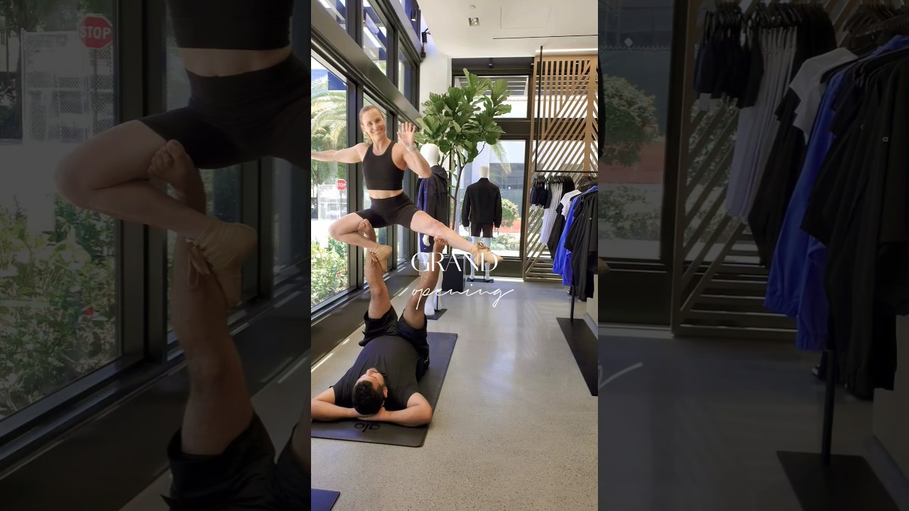 @aloyoga ✨️🤍✨️ #alo #yoga #grandopening #vibes #lifestyle #aura #guru #influencer #life #vlog #bts