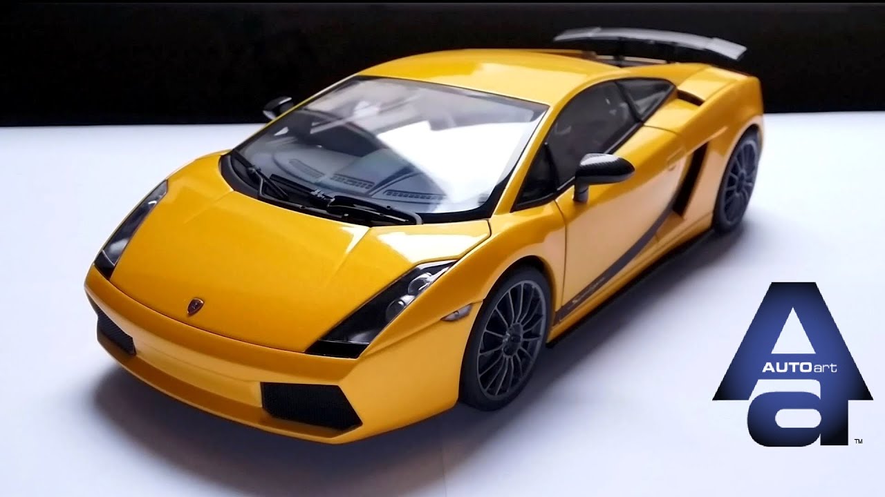 Reviewing the 1/18 Lamborghini Gallardo Superleggera by AUTOart