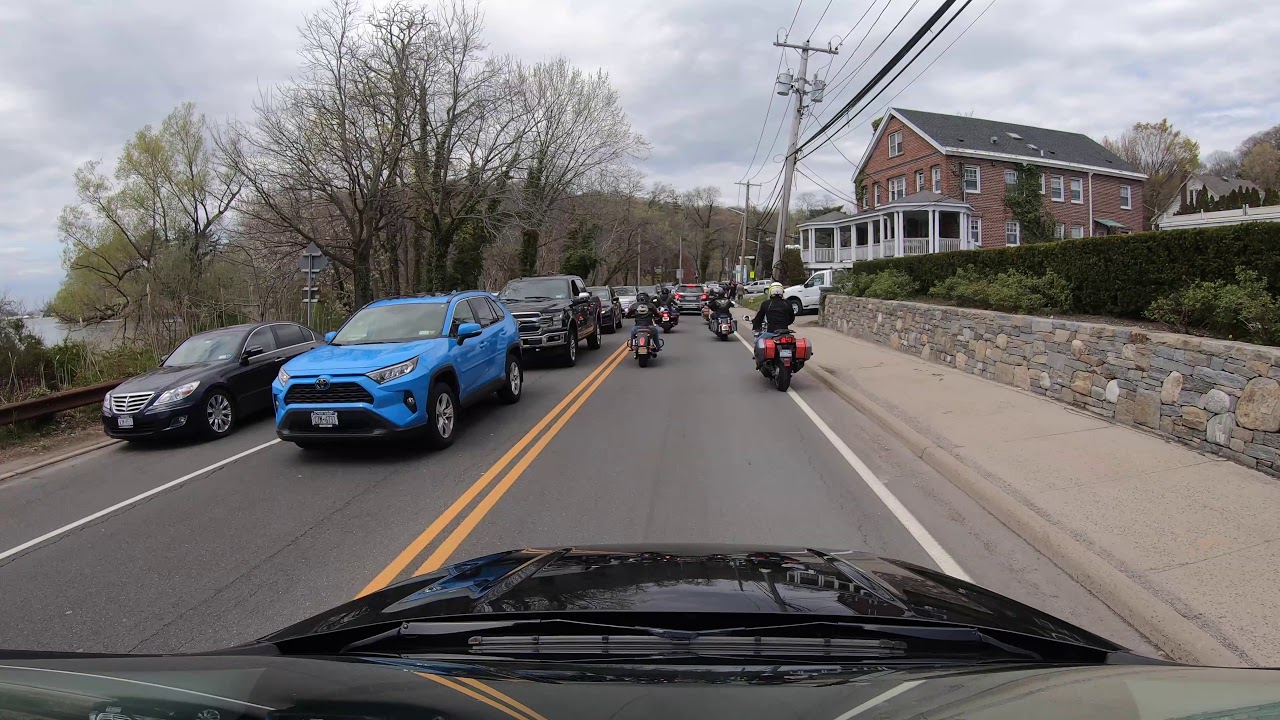 ⁴ᴷ⁶⁰ NY State of Emergency : Driving Cold Spring Harbor, Suffolk, Long Island (April 25, 2020)