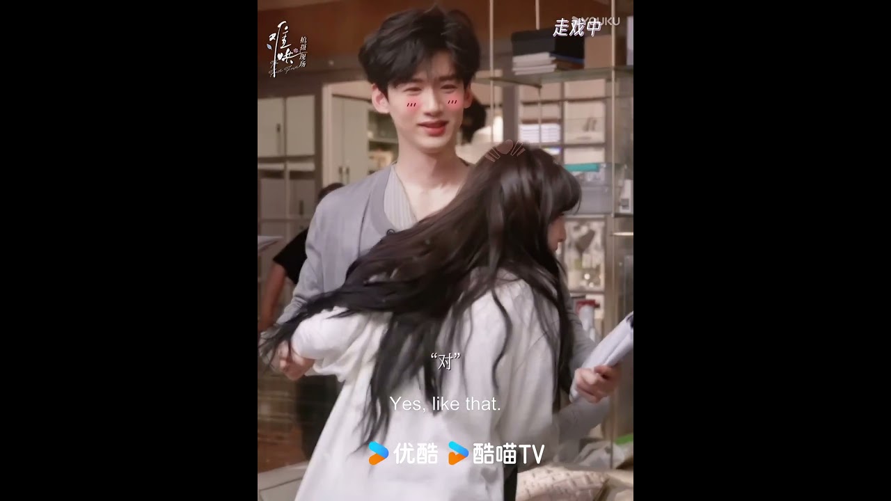 Can't help but gradually move closer...💝| The First Frost | YOUKU