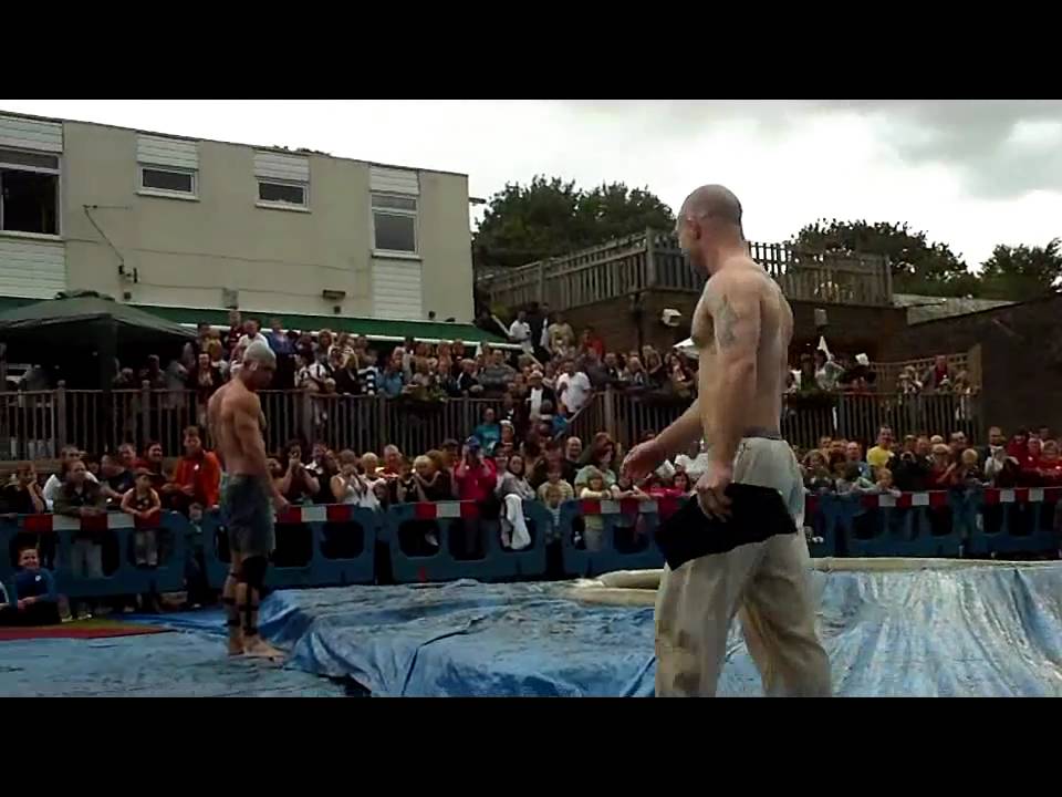 Gravy Wrestling 2009