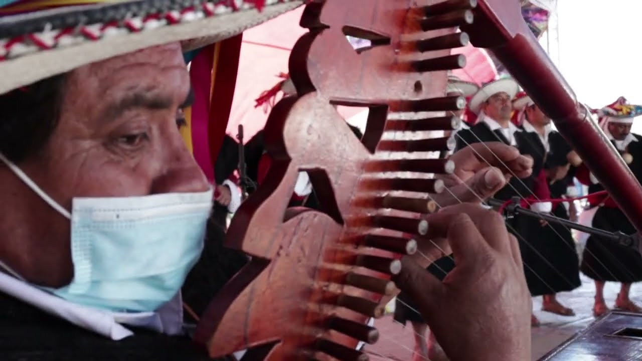 MÚSICA Y DANZA LARRAINZAR