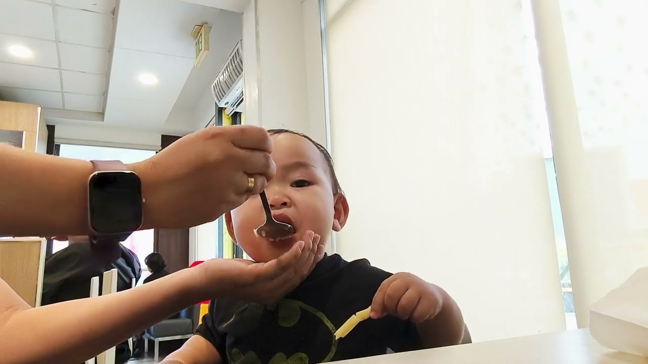 Baby foodie 