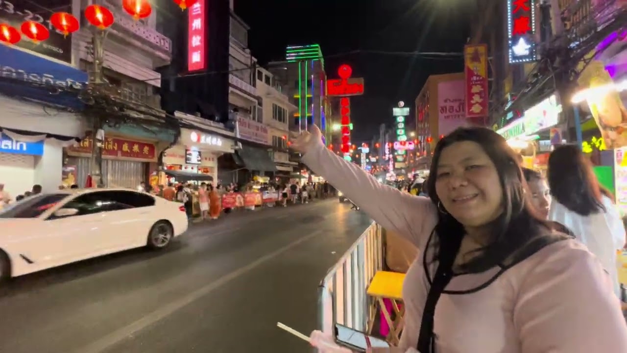 Thailand day 1 part 2 (Chinatown and Kodtalay Seafood Buffet)