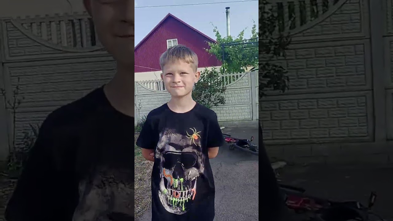 Каталися на великах делали трюки 1 серия