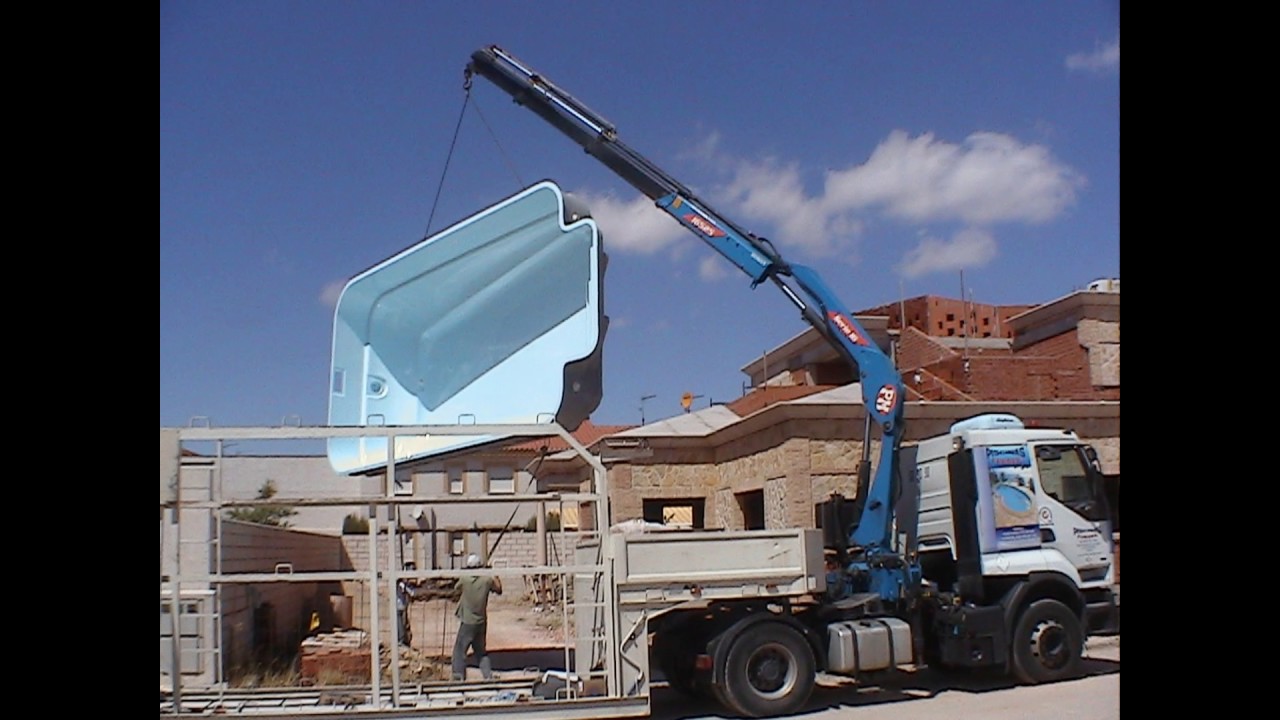 Instalación de piscinas prefabricadas de poliéster