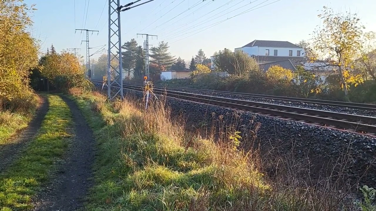 Rottenwarnanlage und die 112 101-1  mit einer RB.