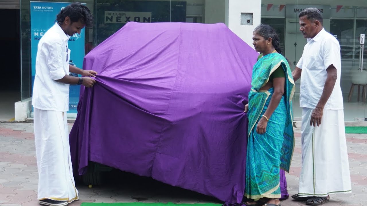 Ponnu Paakra Prank on Friends for Car Delivery | My First New Car - Durkairaj | DD Media Tamil