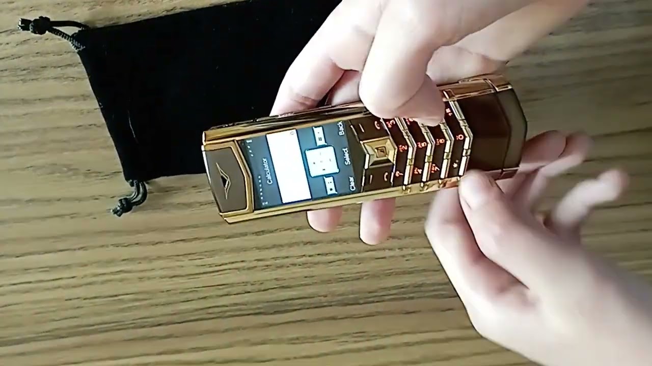 Vertu Signature S Review