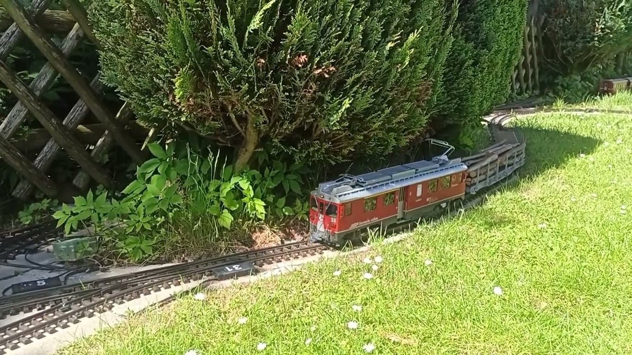LGB Gartenbahn im Mai 2025