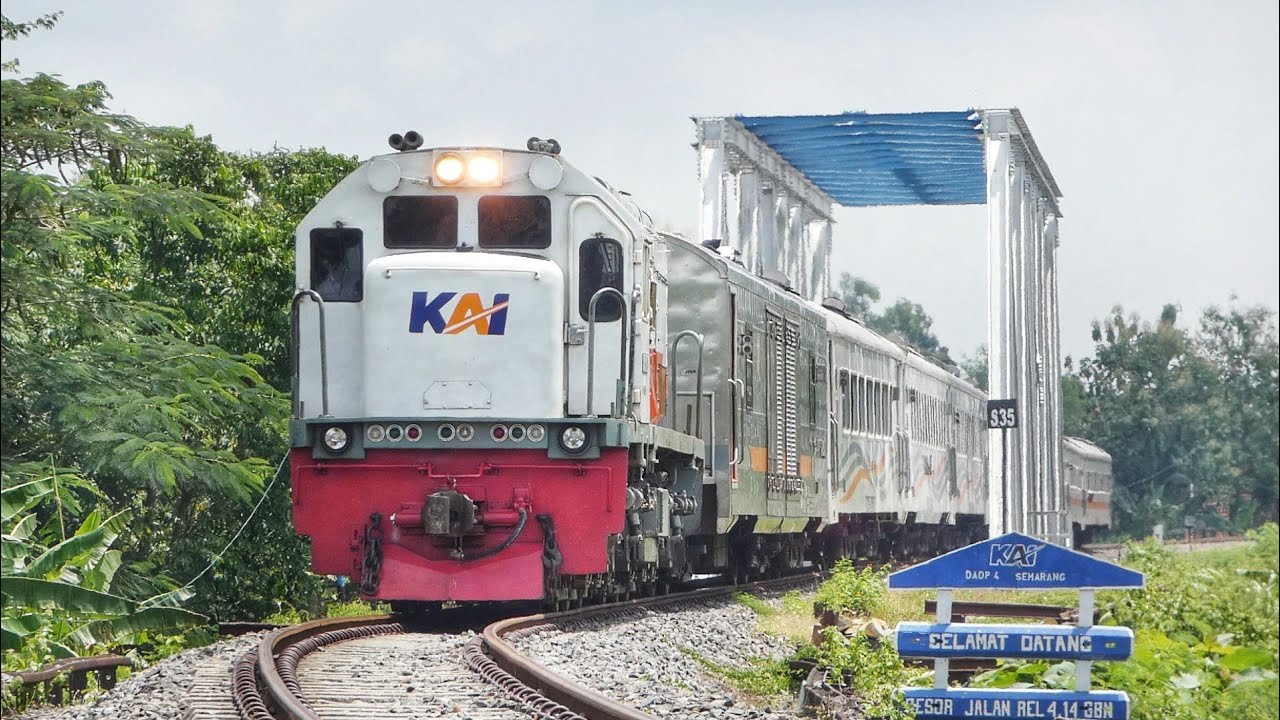 Jalur Kereta PALING SEPI DI INDONESIA HANYA ADA SATU KA YANG LEWAT SINI Setiap Harinya !