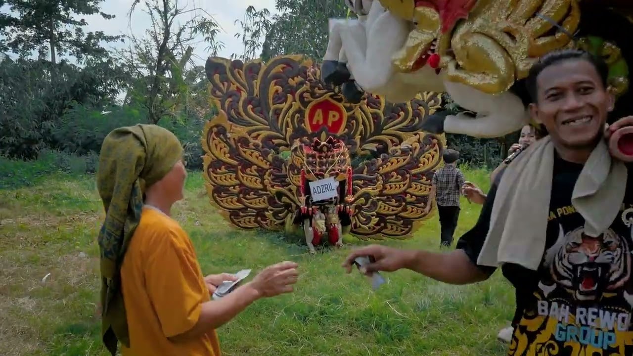 Cinta Pertama