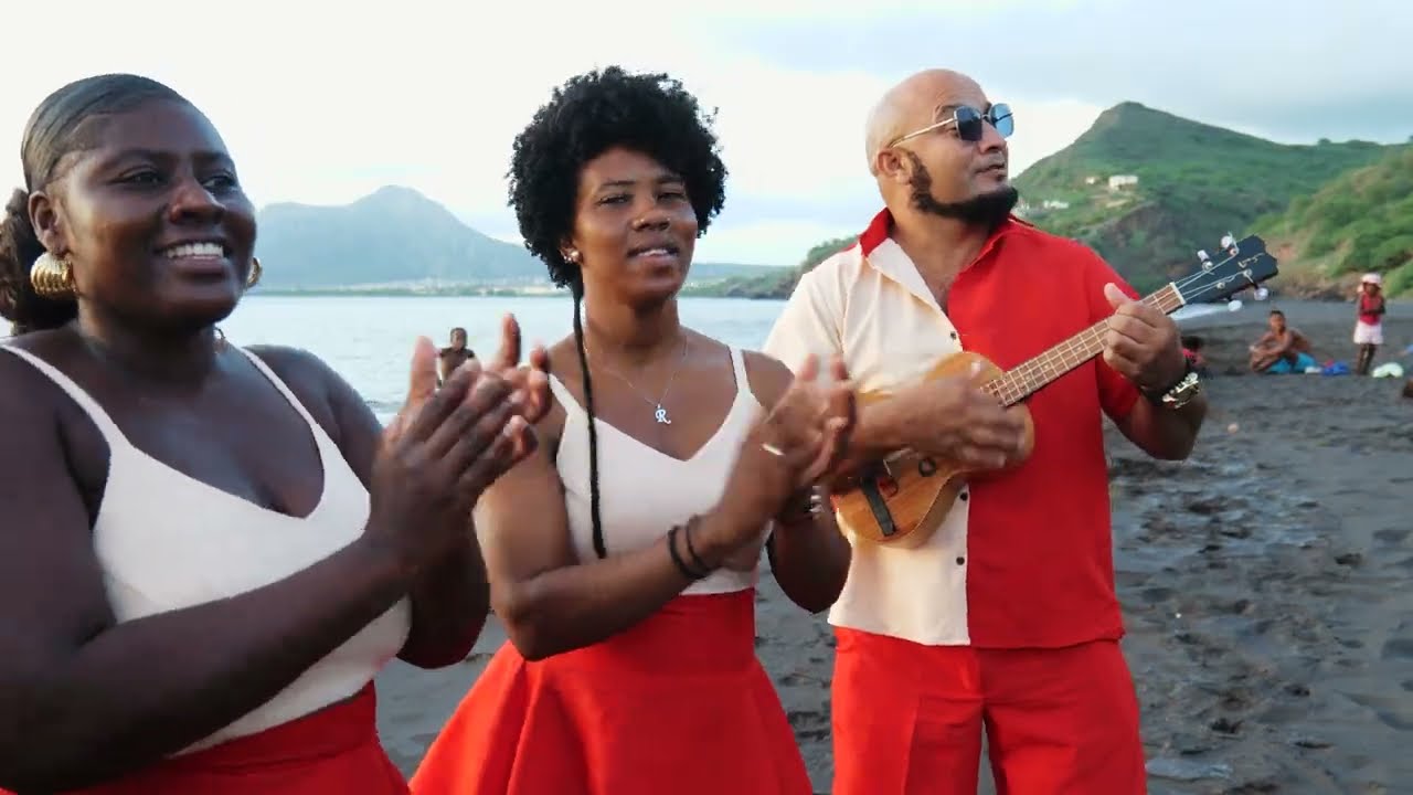 Batucadeiras Delta Ramantxadas - Violência Nau (Video Oficial)