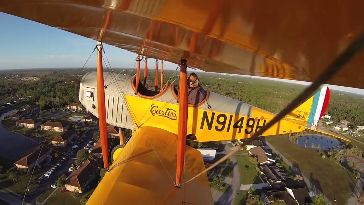 Scale 1917 Curtiss Jenny