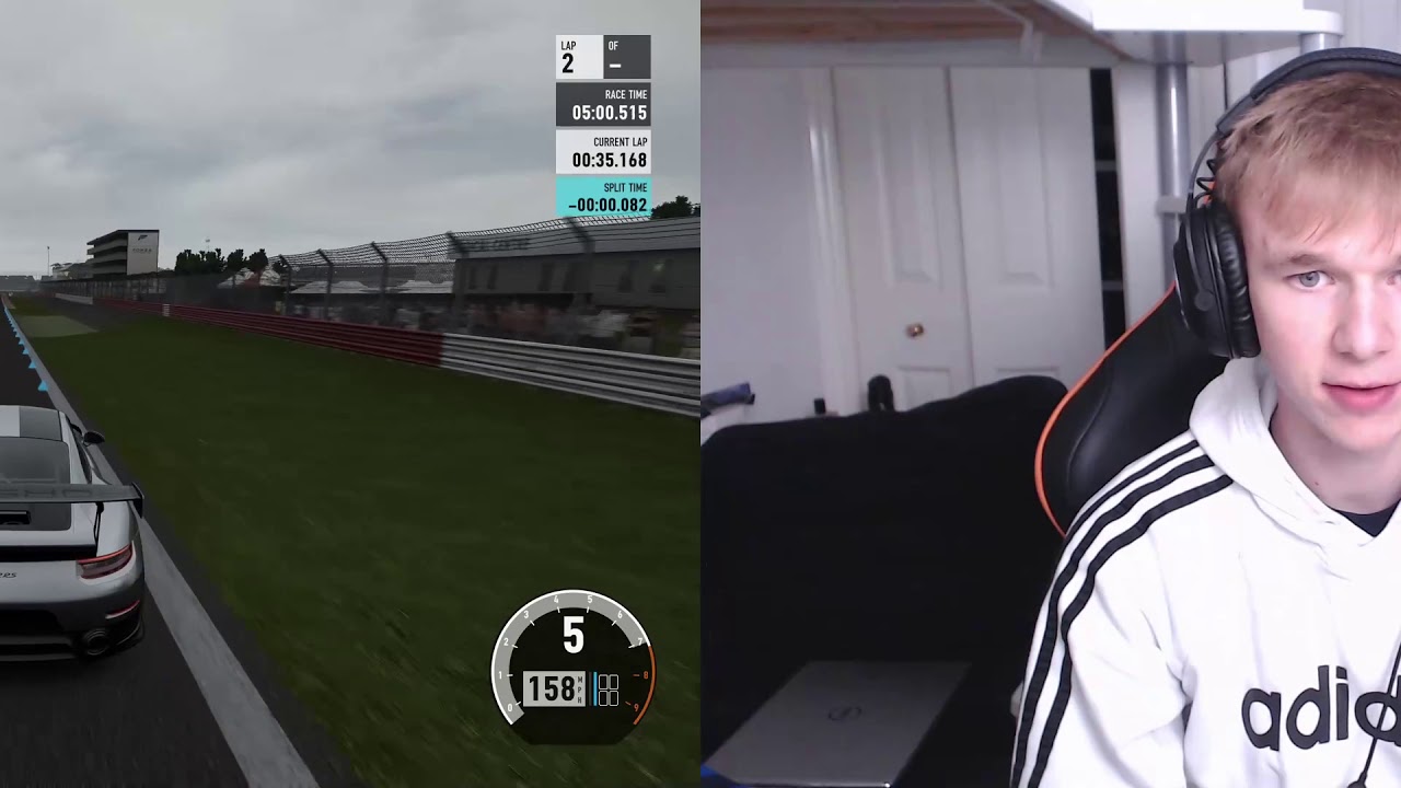 Tobin Leigh does a Forza Lap in a Porsche for a 1st11 challenge