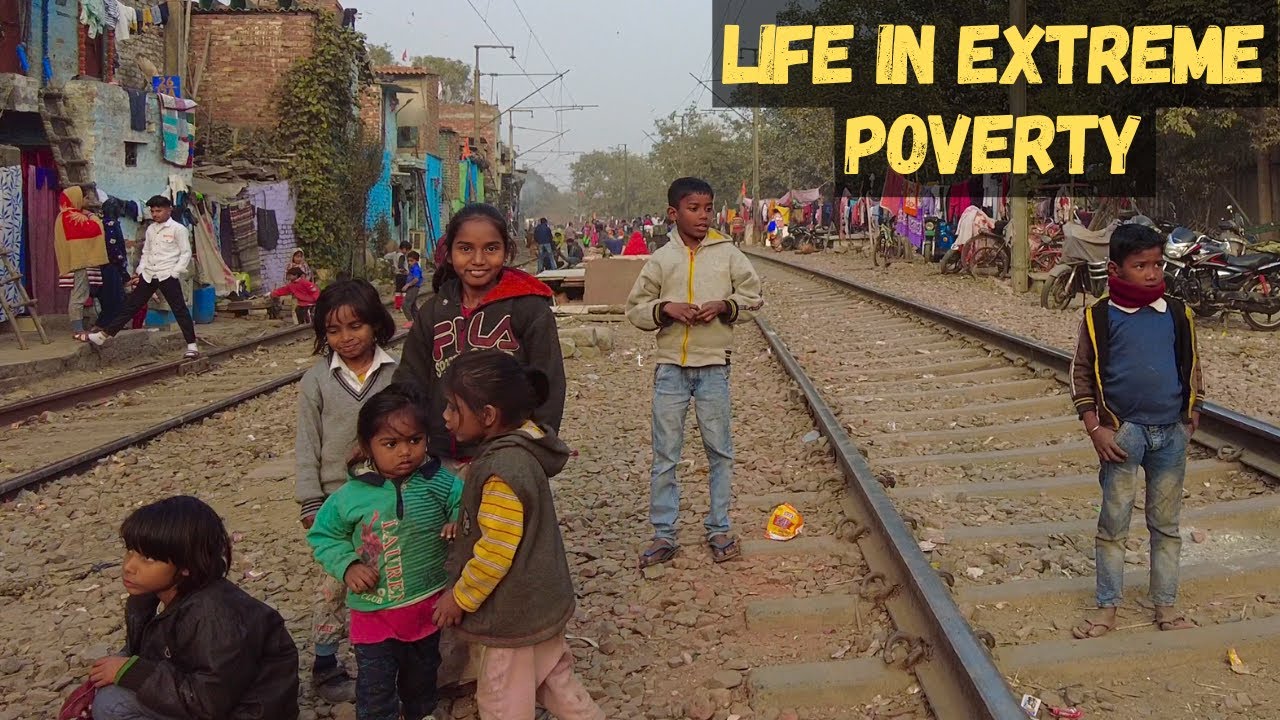 Walking Delhi Slum | Azadpur Railway Track | Delhi, India 4K tour