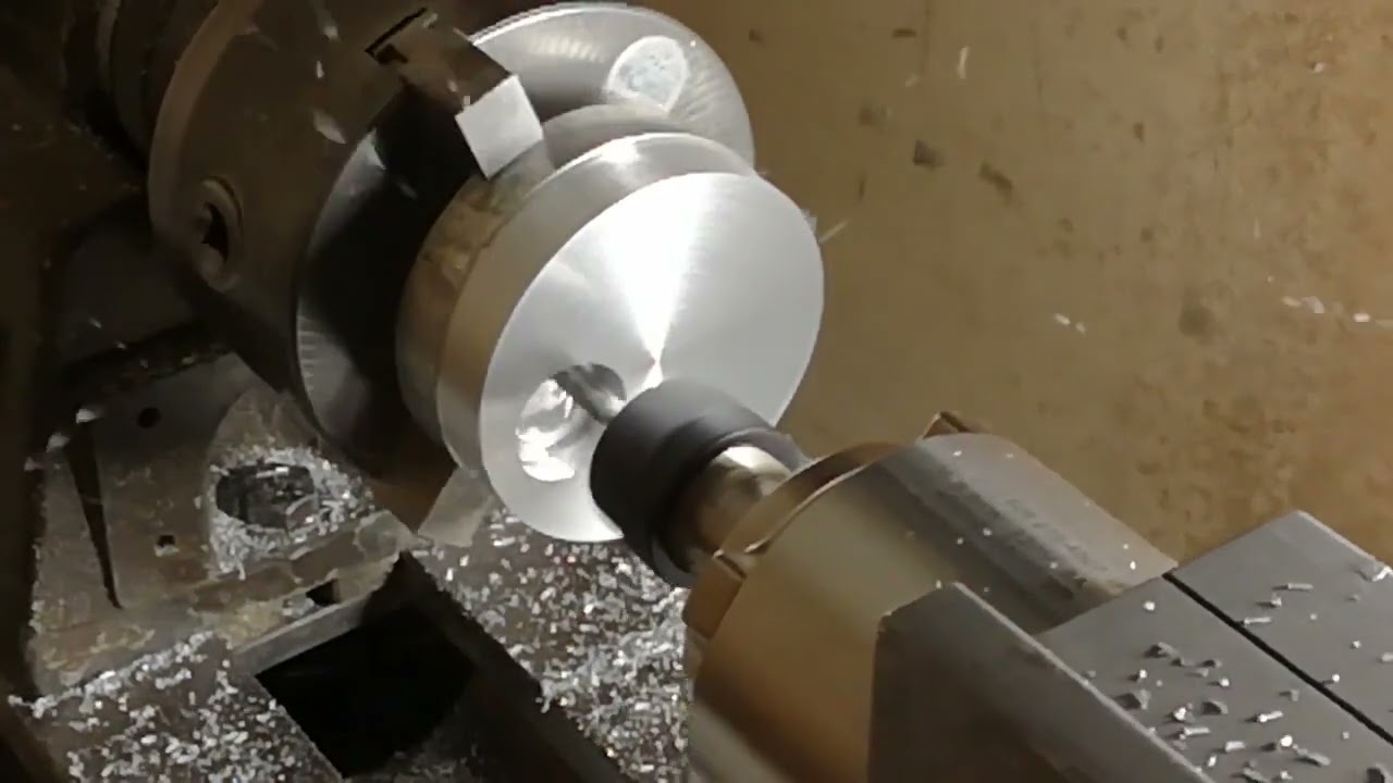 Noke ähnliches Werkstück auf Eigenbau CNC Drehmaschine