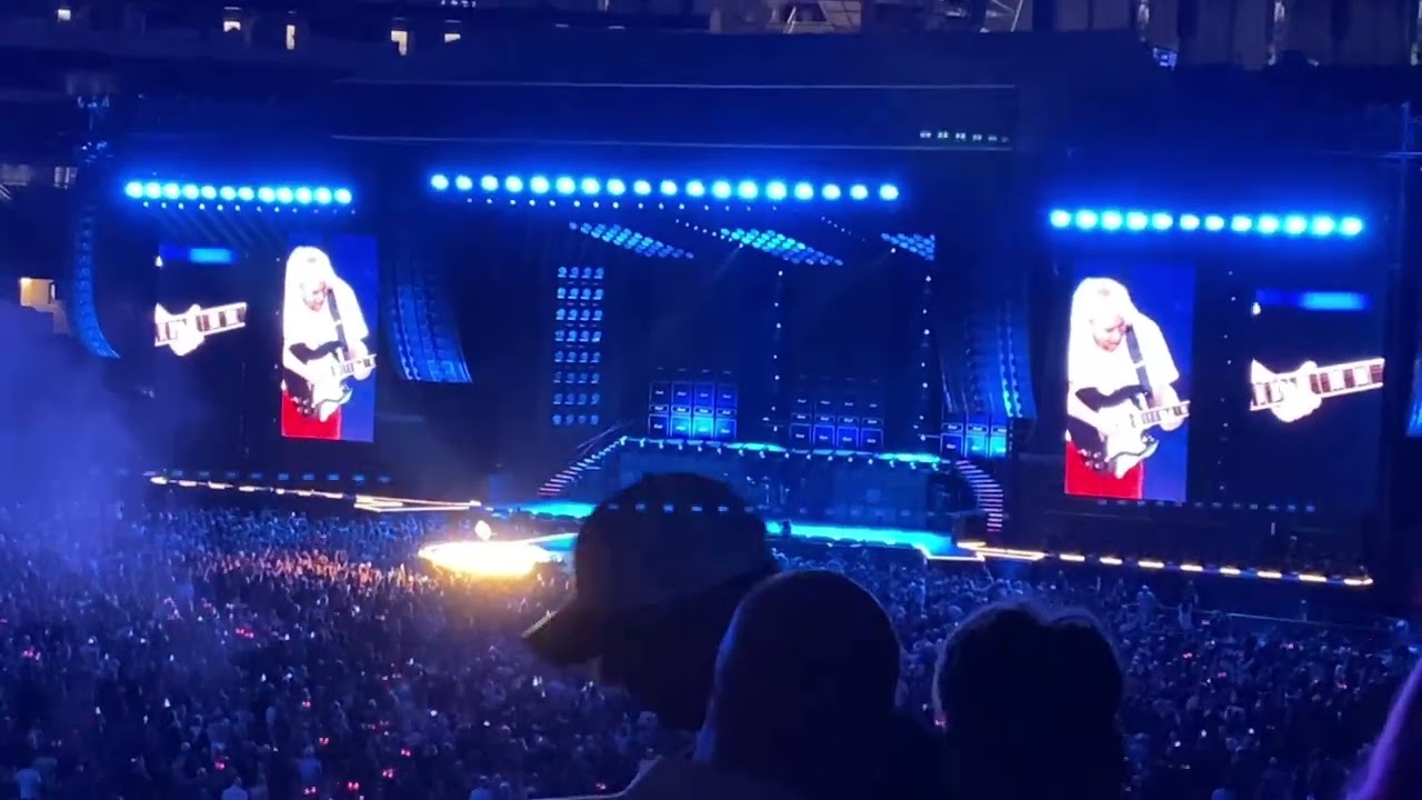 AC/DC Let There Be Rock + Angus Young Guitar Solo Live in Dallas TX (4/14/25) PWR UP Tour 2025!!