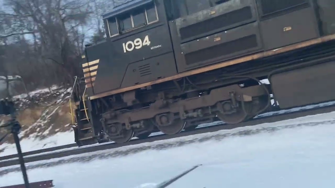 Watching NorFork Southern Trains at Bluefield WV & Falls, Mills, Virginia